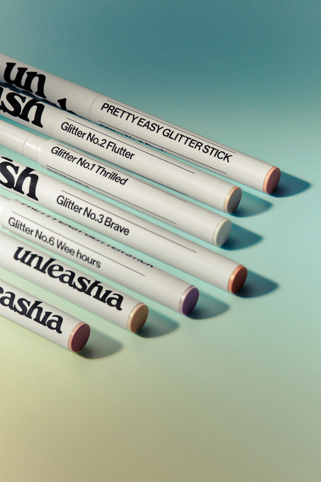 Unleashia Pretty Easy Eyeliner Kohl cu glitter N6 Wee Hours, 0.7g